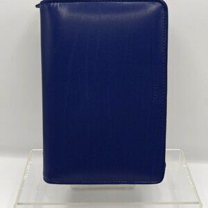 Filofax Metropol Personal Zip Organizer in Navy